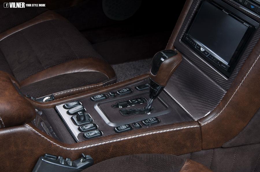  Mercedes-Benz E55 AMG 4Matic by Vilner 2014 года  (фото 9 из 22)